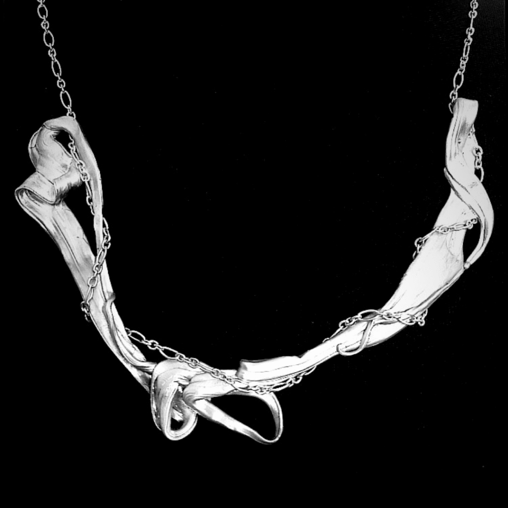 SKINS 100% recycled Sterling silver necklace